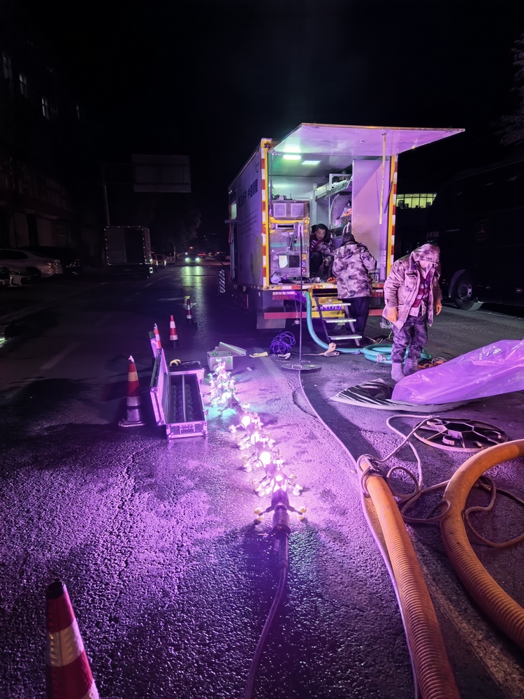 富川管道非开挖修复